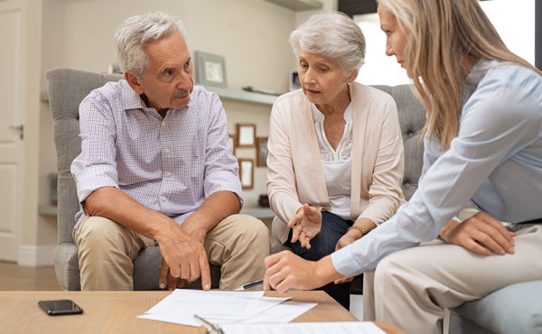 Il faut parfois avoir recours à la médiation familiale pour qu'une personne âgée accepte une aide à domicile