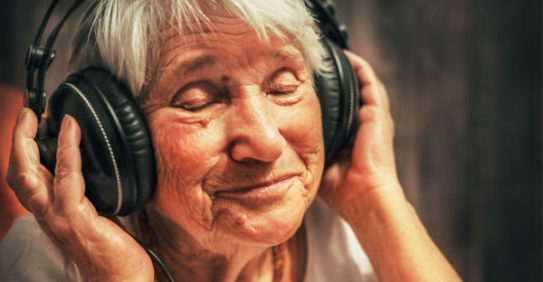 Les bienfaits de la musique sur les personnes âgées