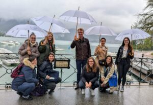 Agence d’aide à domicile Petits-fils Annecy - Équipe 1