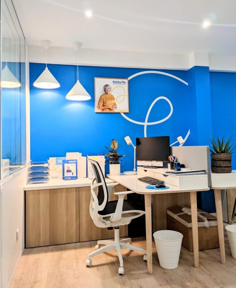 Agence d’aide à domicile Petits-fils Asnières - Locaux 8