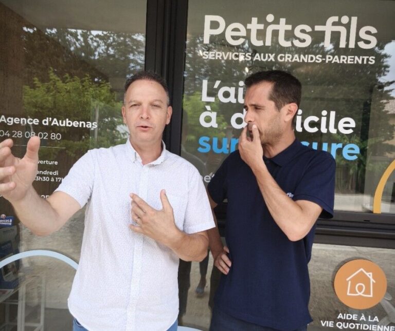 Agence d’aide à domicile Petits-fils Aubenas - Équipe 2