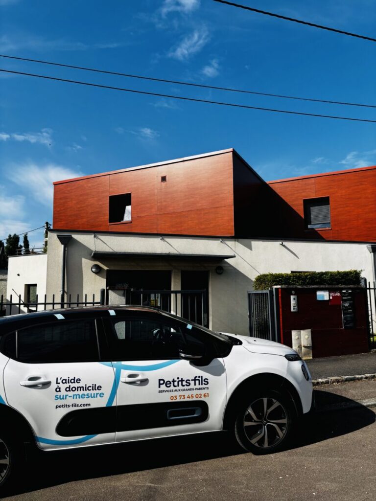 Agence d’aide à domicile Petits-fils Dijon Ouest - Locaux 1