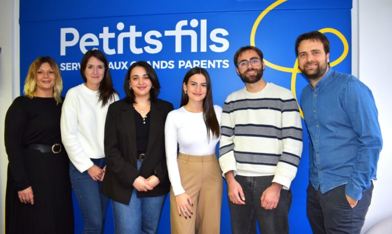 Agence d’aide à domicile Petits-fils Lyon Est - Équipe 2