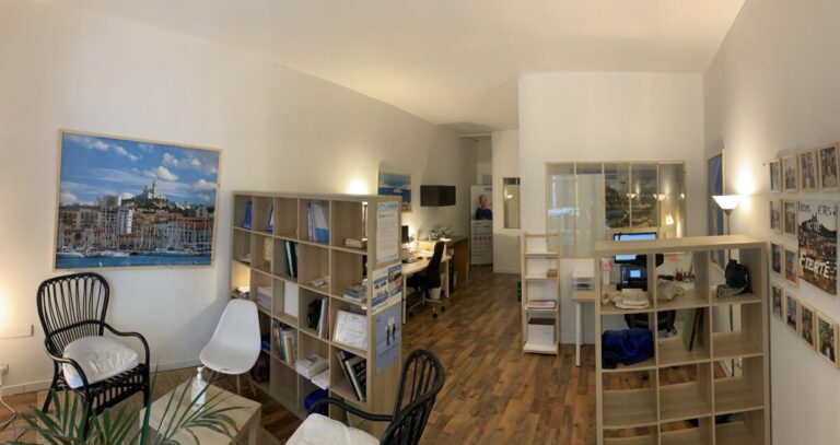 Agence d’aide à domicile Petits-fils Marseille Castellane - Locaux 3