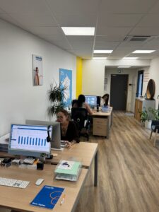 Agence d’aide à domicile Petits-fils Marseille Prado - Locaux 1