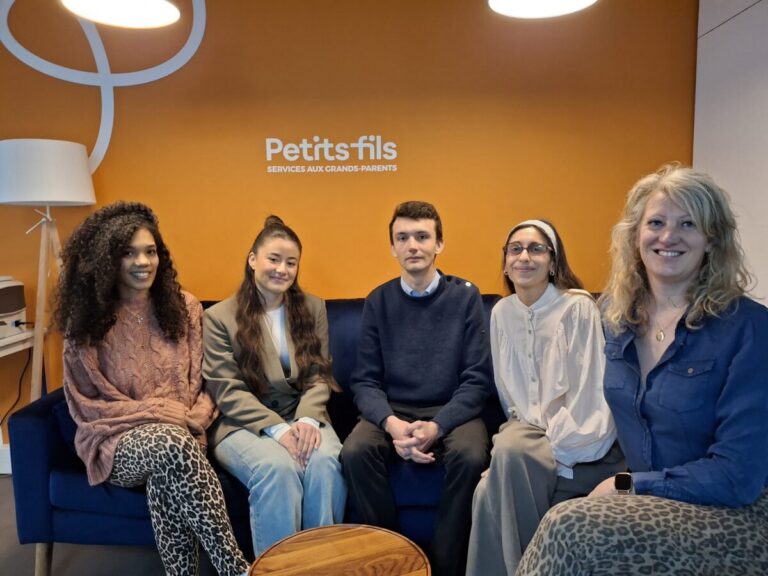 Agence d’aide à domicile Petits-fils Paris 10 - Équipe 2