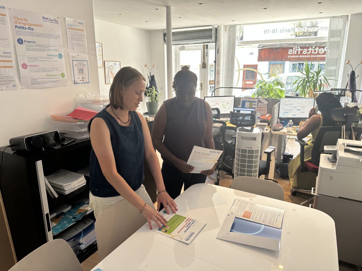 Agence d’aide à domicile Petits-fils Paris 18 - Équipe 2