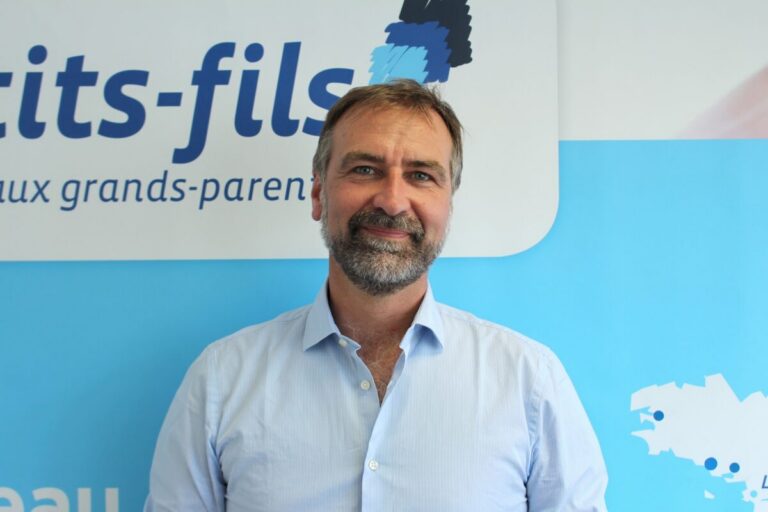 Agence d’aide à domicile Petits-fils Paris 20 - Équipe 1