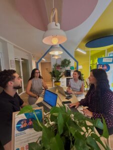 Agence d’aide à domicile Petits-fils Paris 7 - Équipe 2
