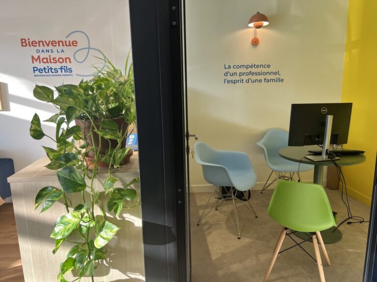 Agence d’aide à domicile Petits-fils Saint-Cloud - Locaux 7