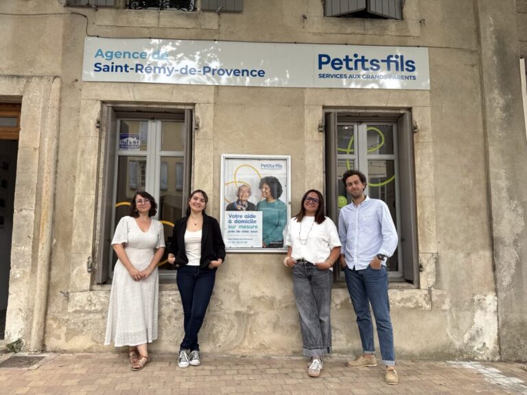Agence d’aide à domicile Petits-fils Saint-Rémy-de-Provence - Équipe 1