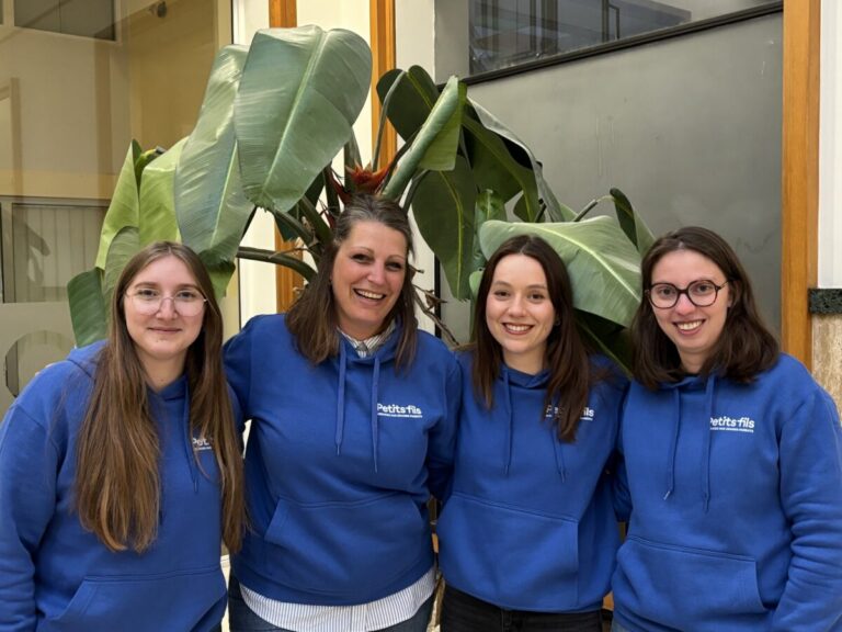 Agence d’aide à domicile Petits-fils Tours Nord - Équipe 6