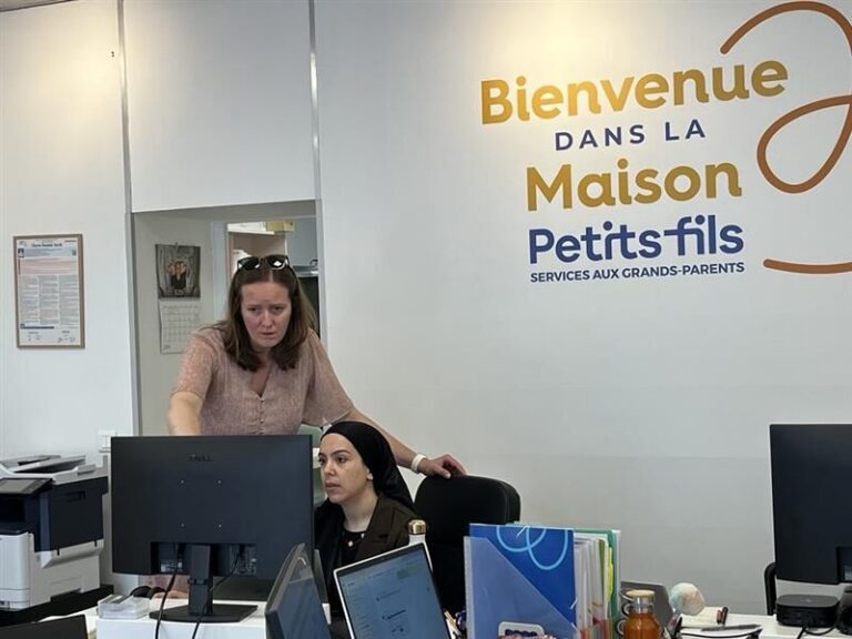 Agence d’aide à domicile Petits-fils Versailles Sud - Équipe 5